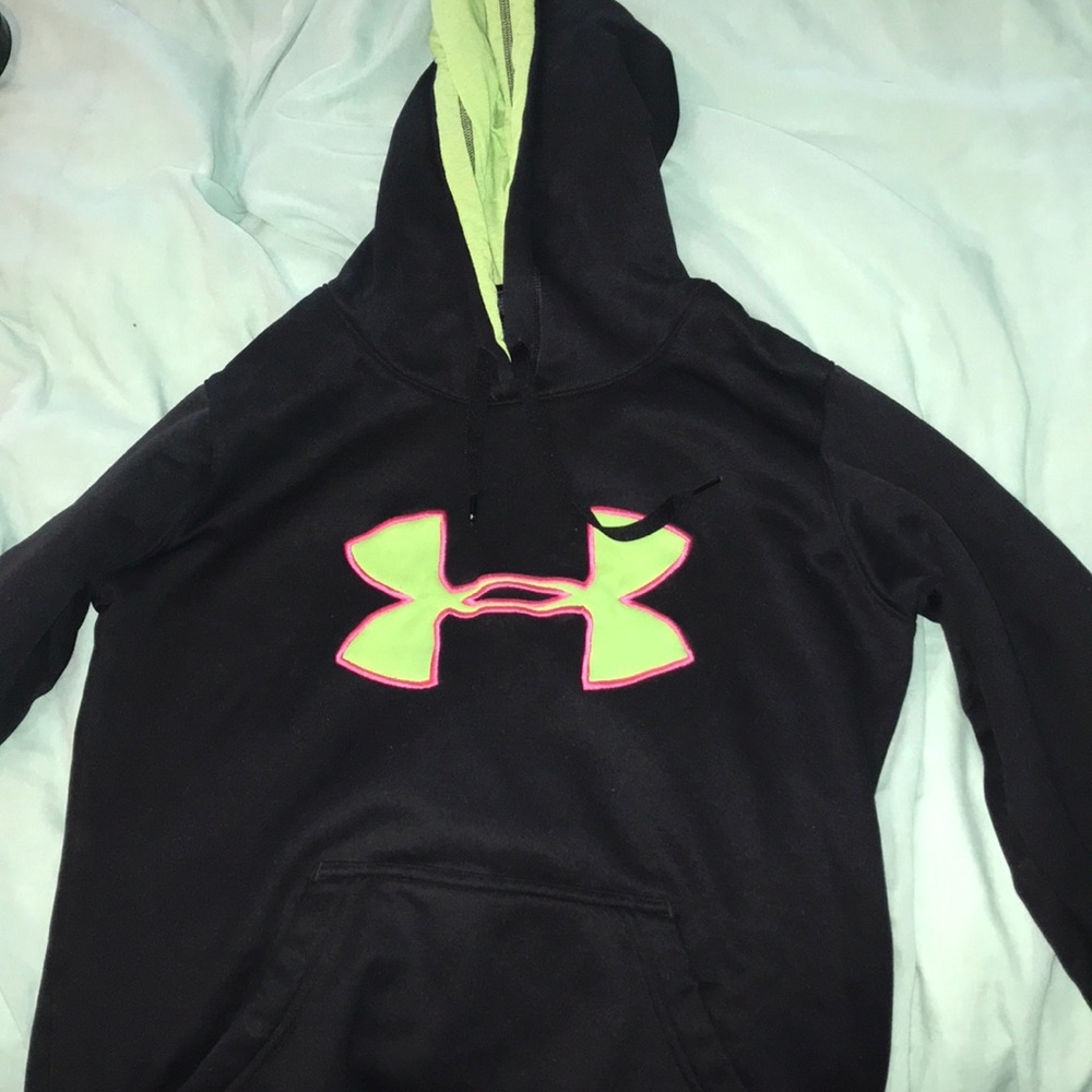 Under Armour Sweatshirt